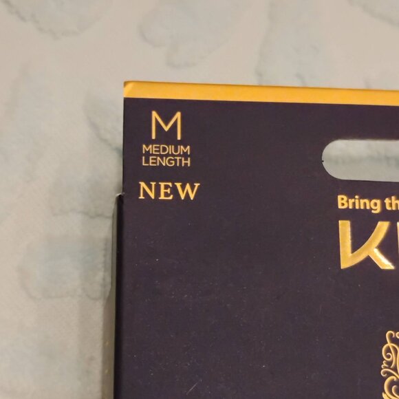 Majestic Nails - Crown Yourself Med length - Picture 5 of 6